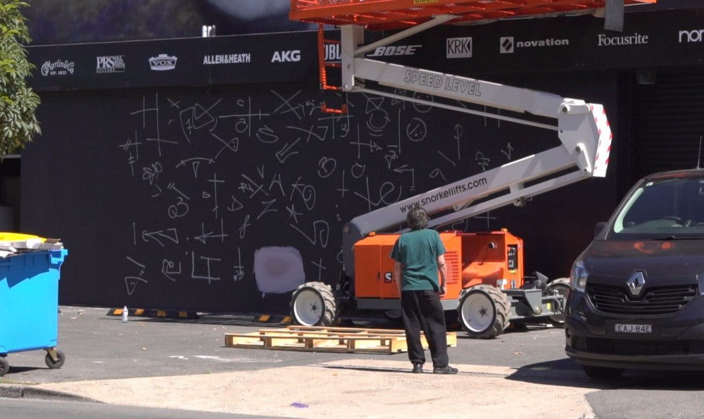 Angus Young x Sid Tapia — Graffiti Mural