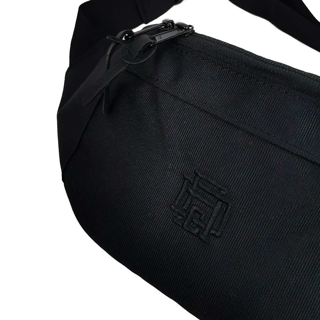 AKUDESIGN Venom Blackout Bag